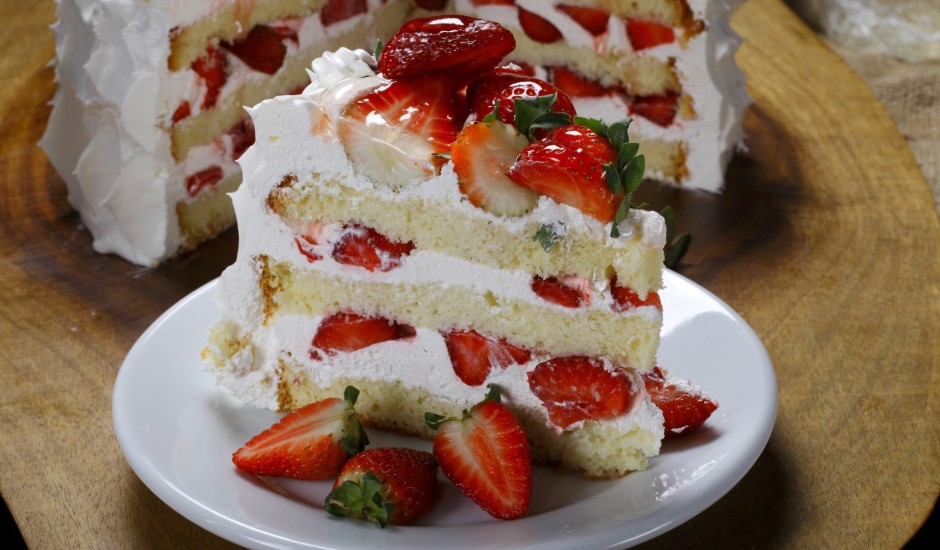 15 viegli gatavojamas tortes un kūkas