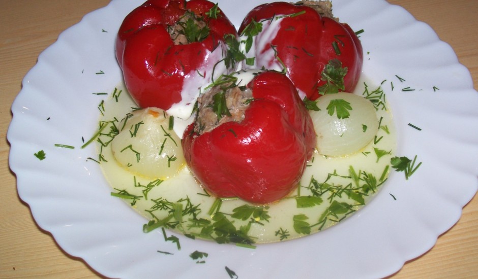 Sarkanā tveice - pildīta paprika ar malto gaļu