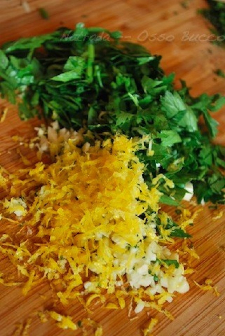 Chop garlic and parsley
