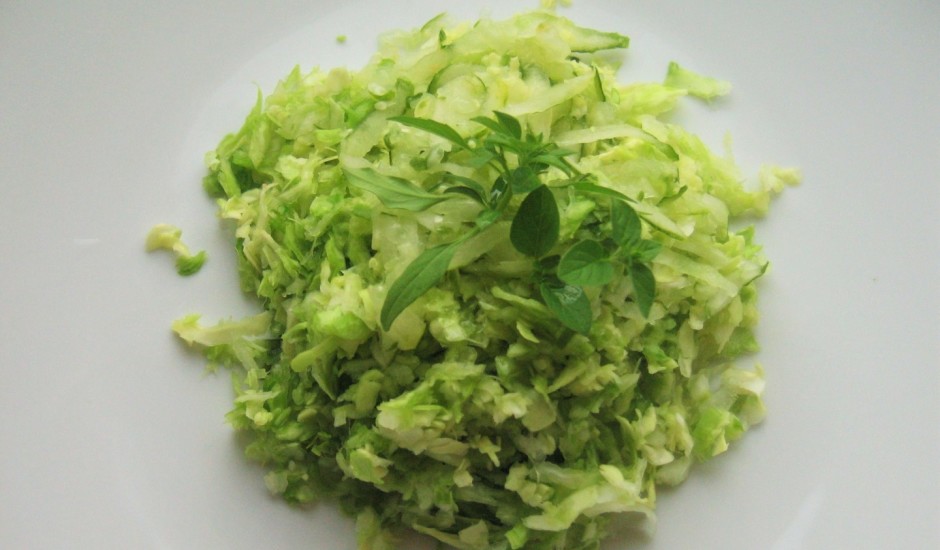Zaļie kāpostu salāti