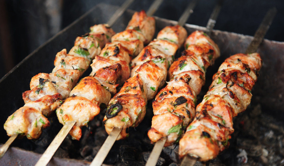 Klasiskas cūkgaļas šašlika receptes. Grilējam bez bēdas!